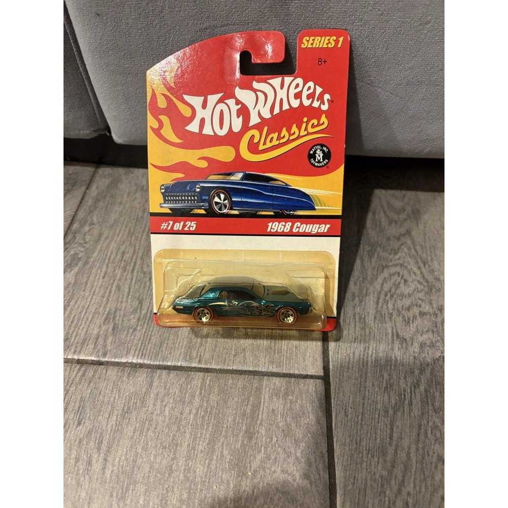 Van / Sports Car / Truck / Hot Wheels Classics 1968 Cougar #H7